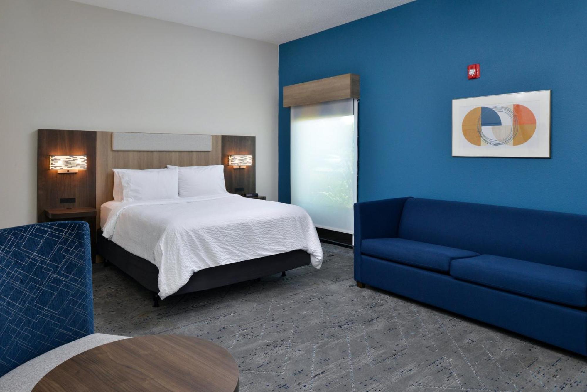 Holiday Inn Express Lewisburg - New Columbia By Ihg Exterior foto